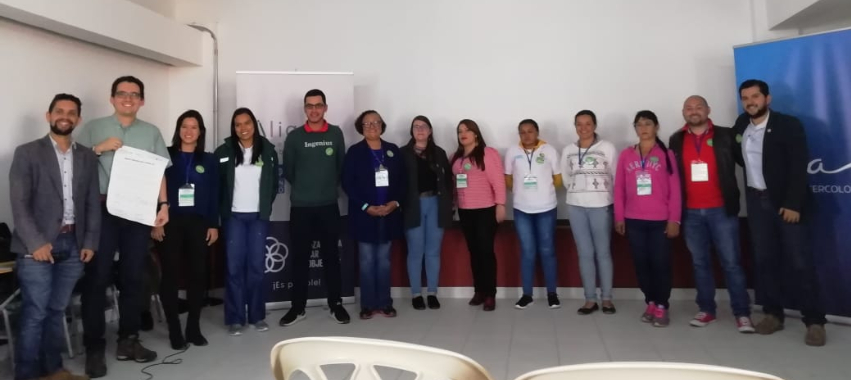 Integrantes de equipo de Mesa Territorial.