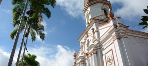 Iglesia, parque principal municipio de Ituango