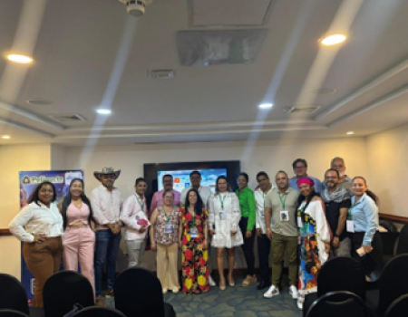 Participantes del Centro de Ciencias Básicas de la Fundación Universitaria Católica del norte.
