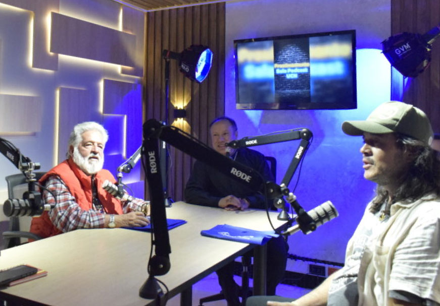 Católica del Norte inaugura su Sala Podcast UCN: conocimiento que conecta y transforma